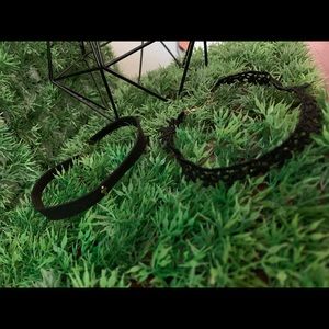 Choker necklaces